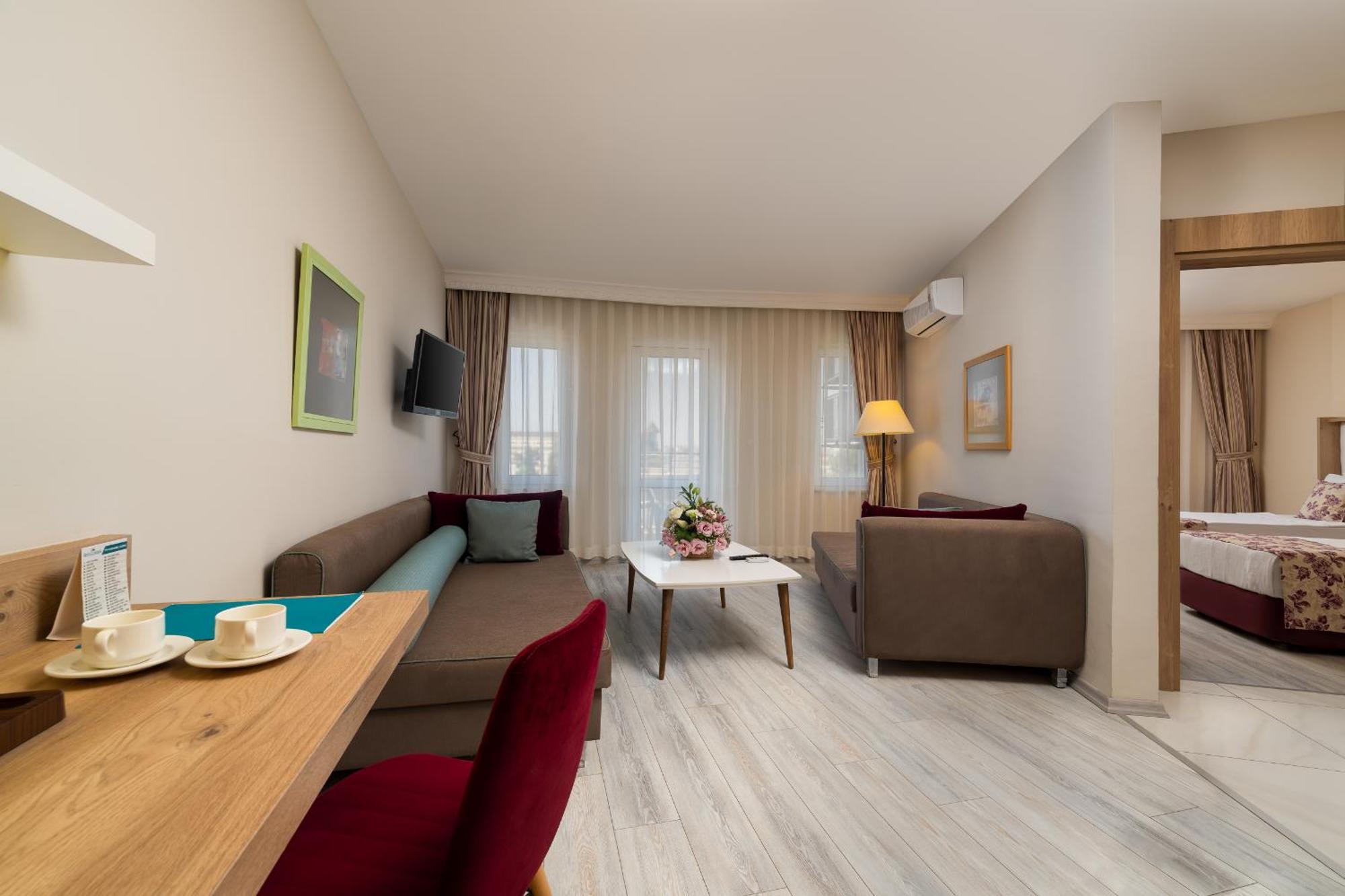 Royal Garden Beach Hotel Konaklı Eksteriør billede